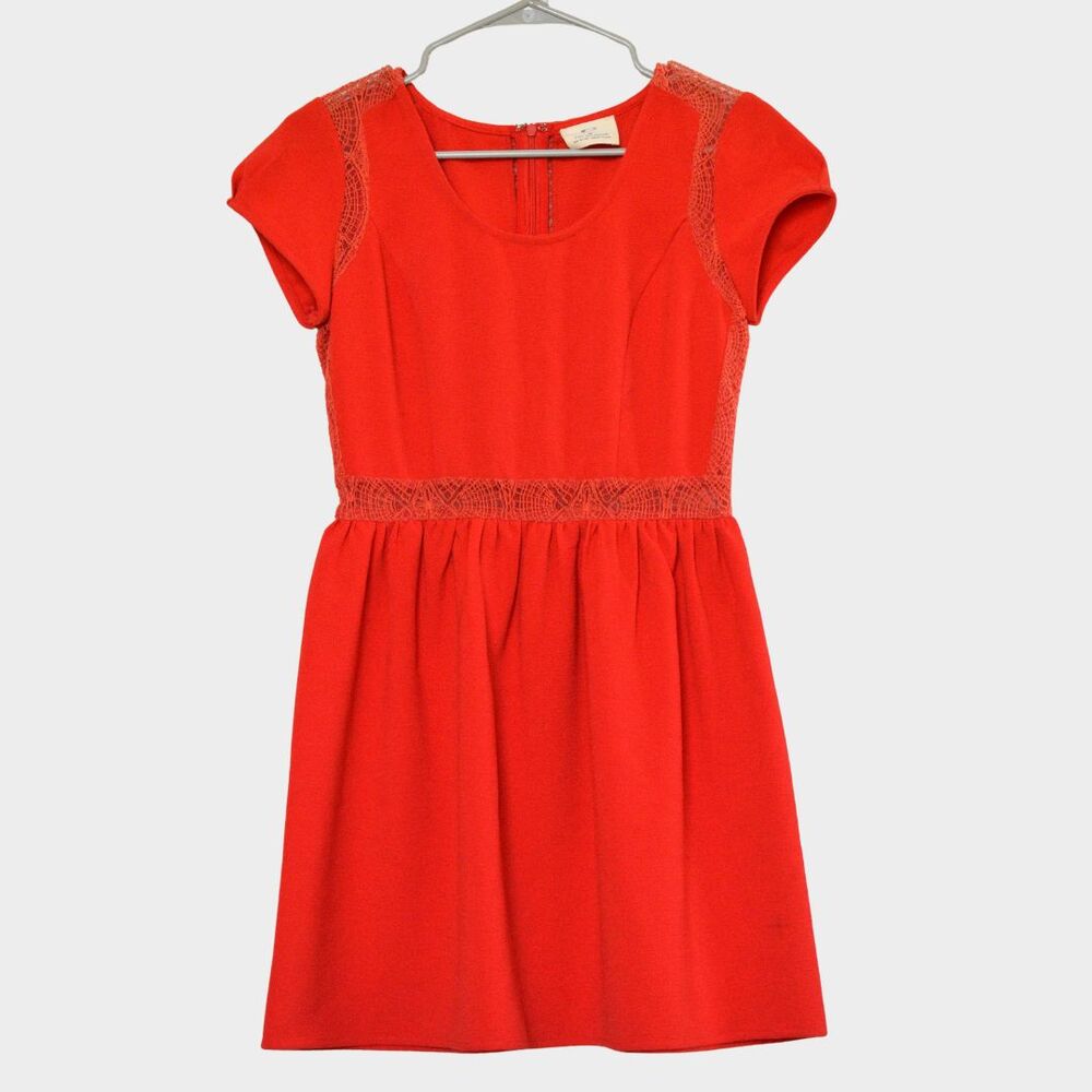 Pins and Needles Urban Outfitters Red Crepe Lace Inset Skater Mini Dress Size 0